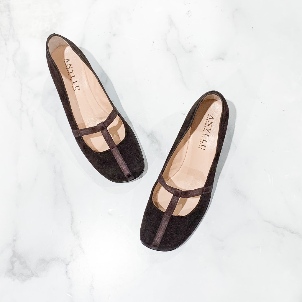 Anyi Lu Ruby Flat 37